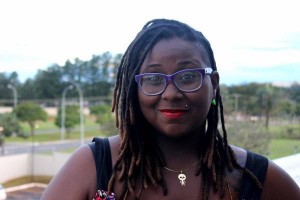 Jovens mulheres negras destacam os desafios de enfrentar o racismo no Brasil/