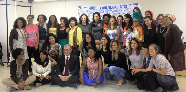 Jovens Mulheres Líderes se despedem do programa sobre Gênero e Juventude da SNJ, PNUD e ONU Mulheres Jovens Mulheres Líderes se despedem do programa sobre Gênero e Juventude da SNJ, PNUD e ONU Mulheres/