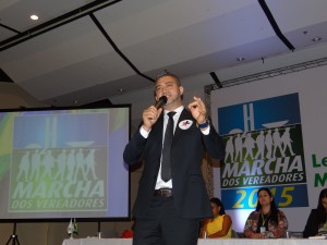 Na Marcha Nacional de Vereadores, ONU Mulheres faz lançamento do movimento #ElesPorElas para Legislativos municipais/