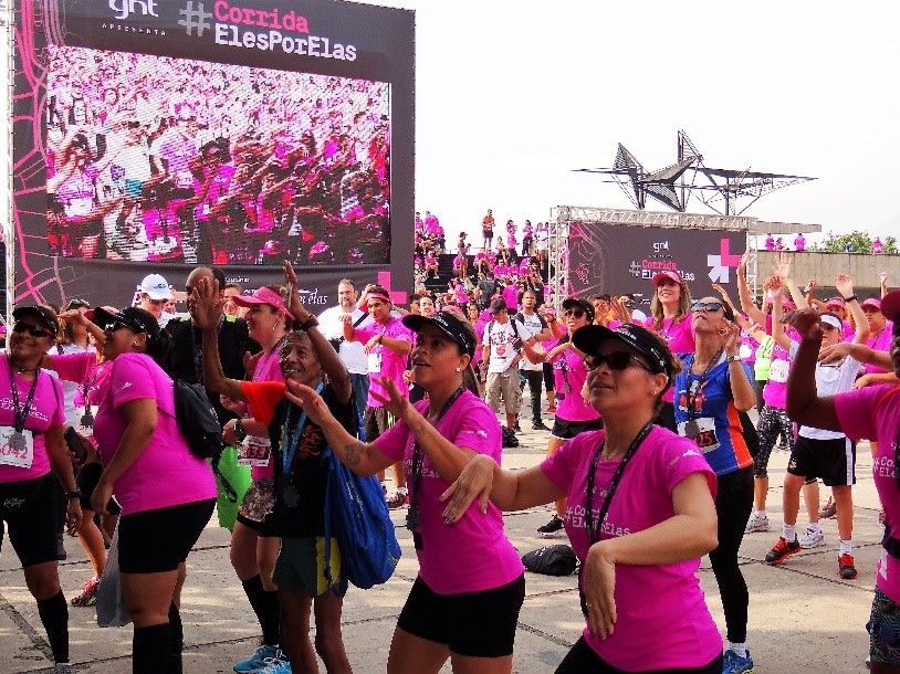 #CorridaElesPorElas leva atletas profissionais e amadores às pistas do Aterro do Flamengo para defender os direitos das mulheres #CorridaElesPorElas leva atletas profissionais e amadores às pistas do Aterro do Flamengo para defender os direitos das mulheres /