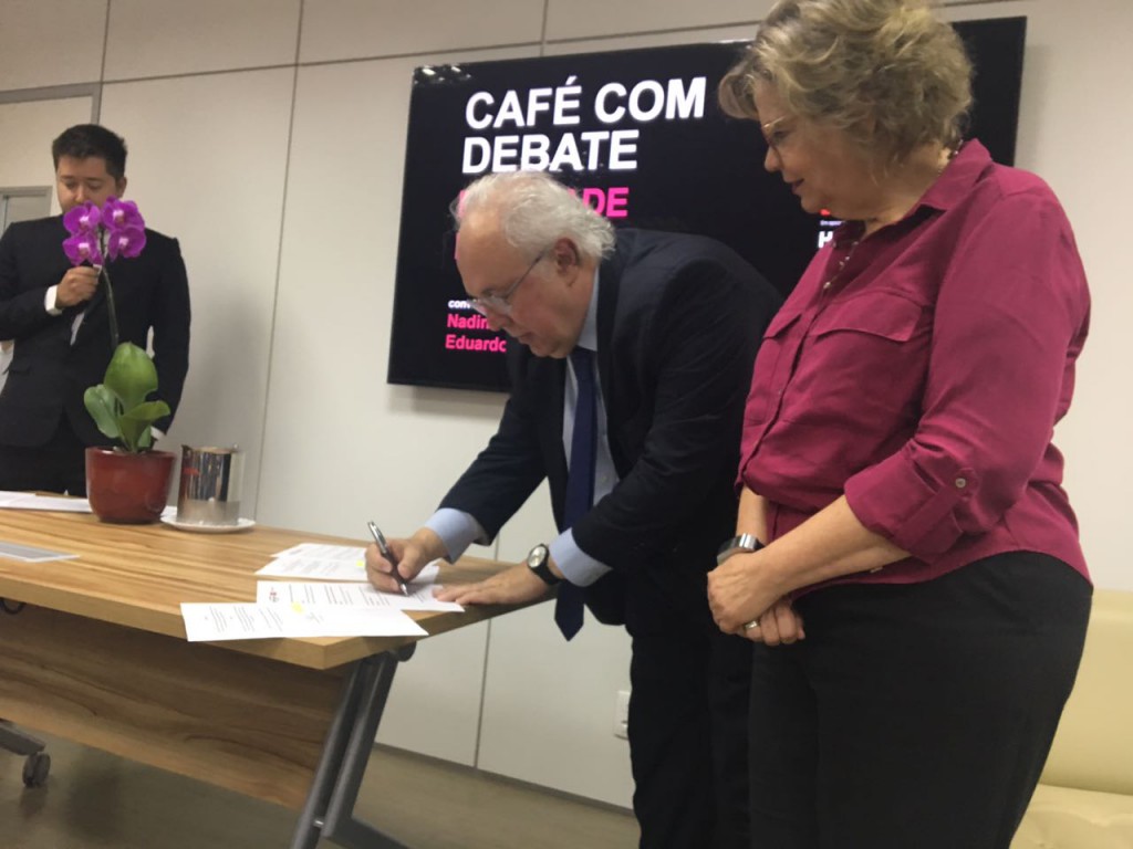 Escola Nacional de Administração Pública faz adesão ao movimento ElesPorElas HeForShe Escola Nacional de Administração Pública faz adesão ao movimento ElesPorElas HeForShe/noticias elesporelas heforshe