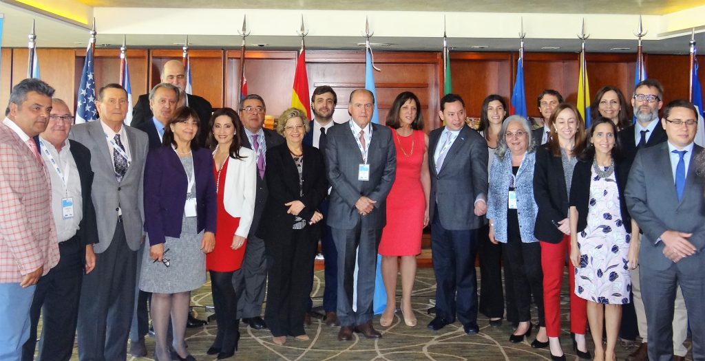 Associação Internacional de Radiodifusão e ONU Mulheres assumem compromisso em defesa dos direitos das mulheres nos meios de comunicação Associação Internacional de Radiodifusão e ONU Mulheres assumem compromisso em defesa dos direitos das mulheres nos meios de comunicação/planeta 50 50 noticias