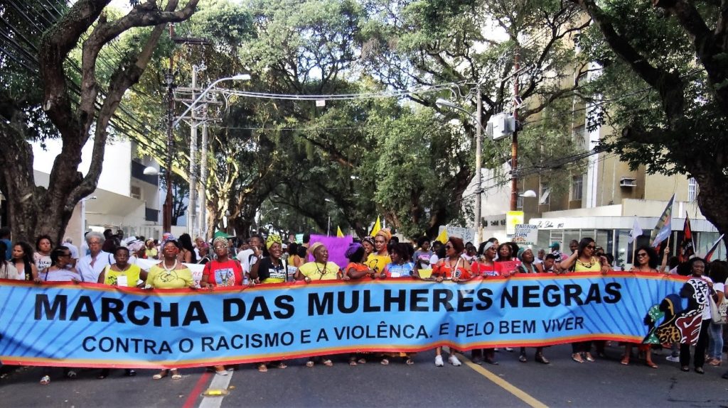 Mulheres negras iniciam organização de encontro nacional alusivo aos 30 anos de articulação política Mulheres negras iniciam organização de encontro nacional alusivo aos 30 anos de articulação política/planeta 50 50 onu mulheres ods noticias mulheres negras igualdade de genero direitosdasmulheres decada afro