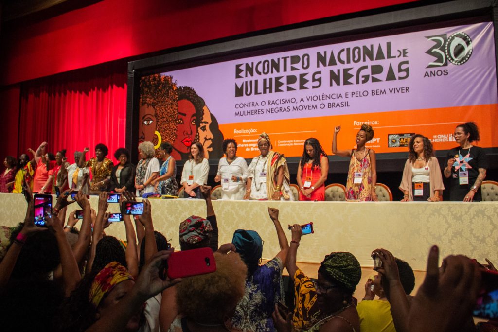 ONU Mulheres participa do Encontro Nacional de Mulheres Negras 30 anos/onu mulheres ods noticias mulheres quilombolas mulheres negras direitosdasmulheres decada afro brasil 50 50 