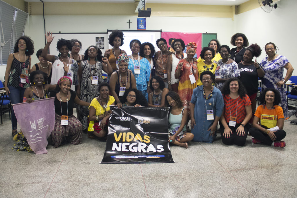 Lideranças nacionais e estaduais do movimento de mulheres negras avaliam potencial dos ODS para enfrentamento do racismo e das desigualdades de gênero Lideranças nacionais e estaduais do movimento de mulheres negras avaliam potencial dos ODS para enfrentamento do racismo e das desigualdades de gênero/planeta 50 50 onu mulheres ods noticias mulheres negras direitos humanos direitosdasmulheres decada afro brasil 50 50
