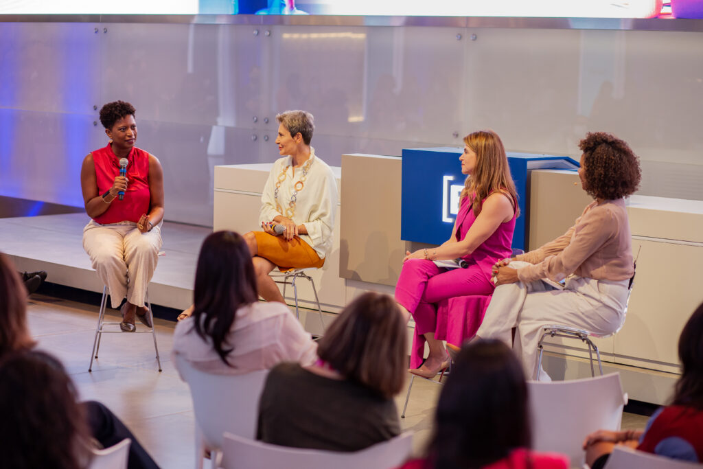 ONU Mulheres toca o sino pela igualdade de gênero na bolsa de valores de São Paulo/principios de empoderamento das mulheres ods noticias igualdade de genero direitosdasmulheres 