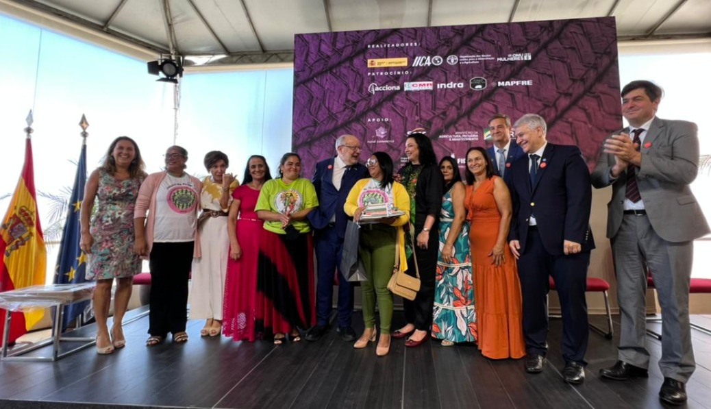 Coletivos de AL, MG e MS são os vencedores do Prêmio Mulheres Rurais – A Espanha Reconhece Coletivos de AL, MG e MS são os vencedores do Prêmio Mulheres Rurais – A Espanha Reconhece/noticias mulheres rurais