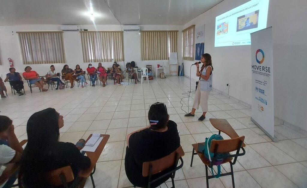 Mulheres refugiadas e migrantes participam de formação sobre advocacy em Roraima/noticias mulheres refugiadas mulheres migrantes moverse empoderamento economico 