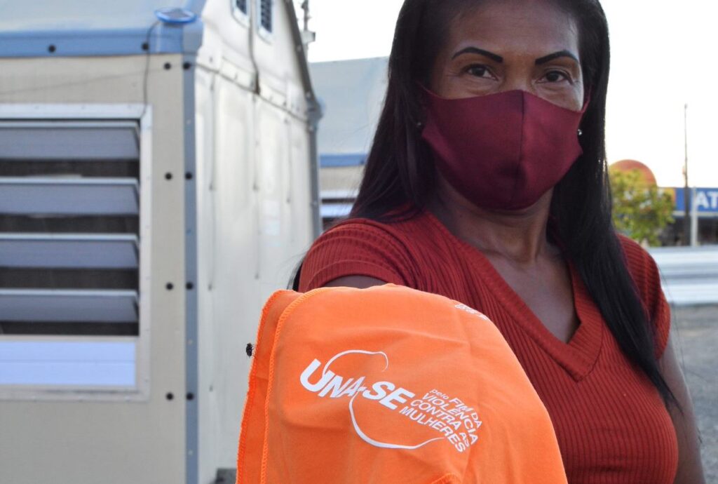 Mulheres refugiadas e migrantes buscam no conhecimento e na informação formas de combater o preconceito e a violência no trabalho Mulheres refugiadas e migrantes buscam no conhecimento e na informação formas de combater o preconceito e a violência no trabalho/violencia contra as mulheres noticias mulheres refugiadas mulheres migrantes mulheres indigenas empoderamento economico acao humanitaria