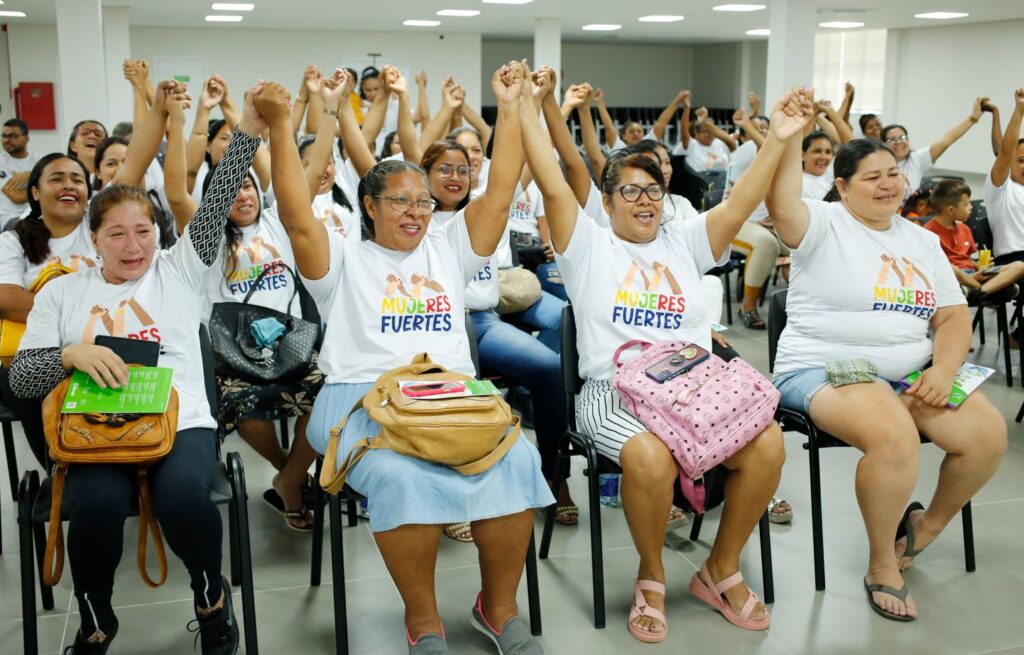 Refugiadas e migrantes venezuelanas ganham reforço para o empreendedorismo em Roraima/noticias mulheres refugiadas mulheres migrantes empoderamento economico direitosdasmulheres 