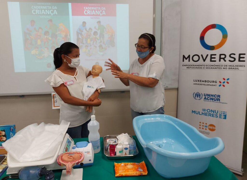 Por meio de capacitações, refugiadas e migrantes em Roraima se preparam para o mercado de trabalho/