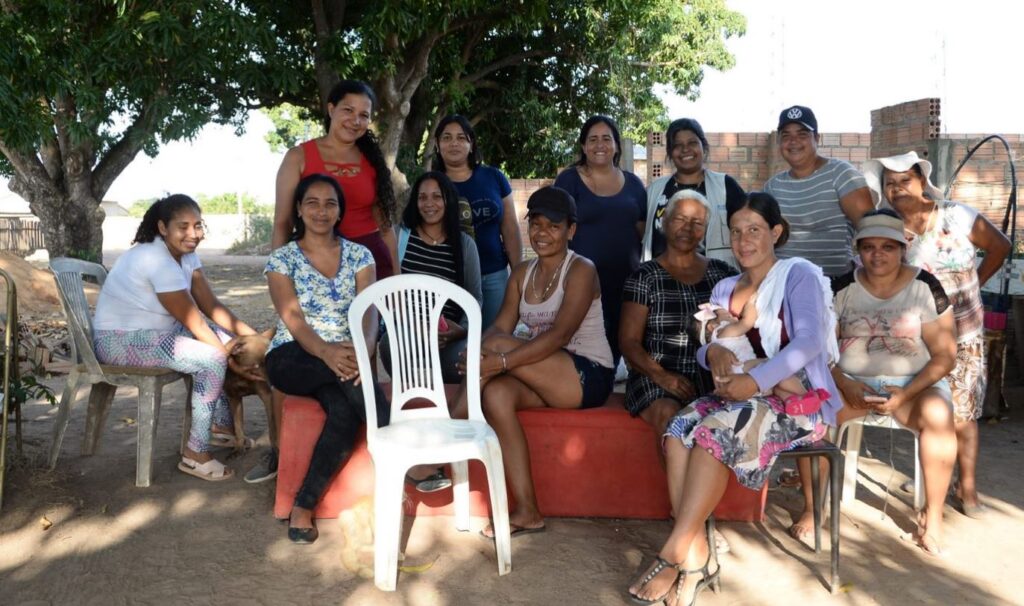 Grupo de venezuelanas se organiza para ter acesso à terra e à moradia em Roraima/noticias mulheres refugiadas mulheres migrantes moverse empoderamento economico 