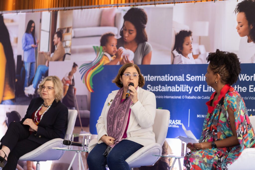 Em seminário do G20, ONU Mulheres destaca centralidade da temática dos trabalhos de cuidado/governanca e participacao politica empoderamento economico destaques 