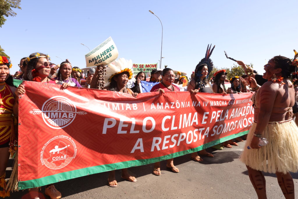 Conferência Nacional reúne milhares de mulheres indígenas em Brasília e estabelece marco histórico para políticas públicas no Brasil/destaques 