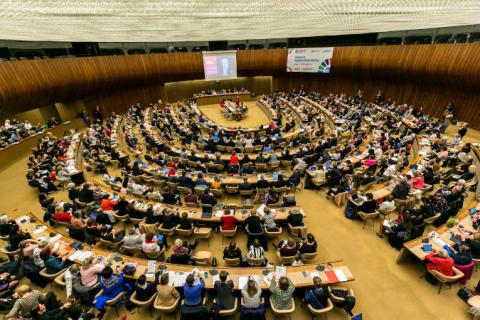 À Genève, les États membres et les défenseurs de l’égalité entre les femmes et les hommes appellent à des mesures urgentes et efficaces pour accélérer l’égalité entre les femmes et les hommes